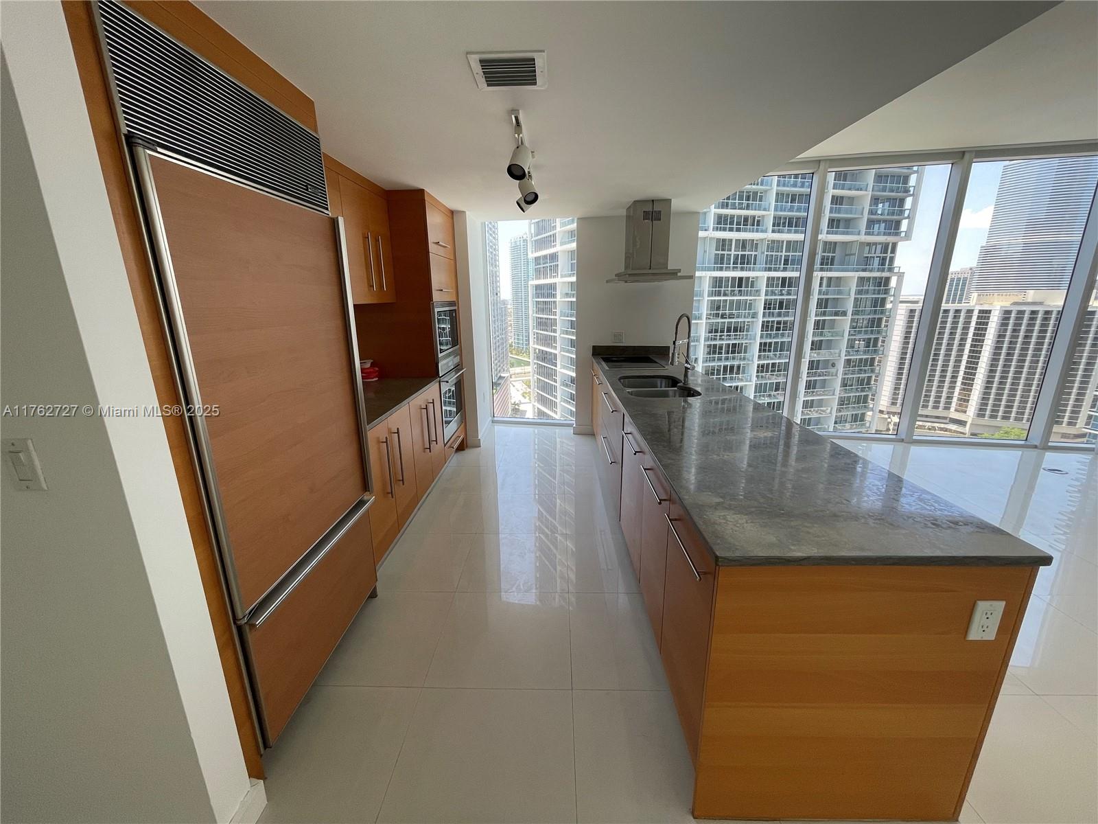 ICON BRICKELL NO TWO - Residential Lease
