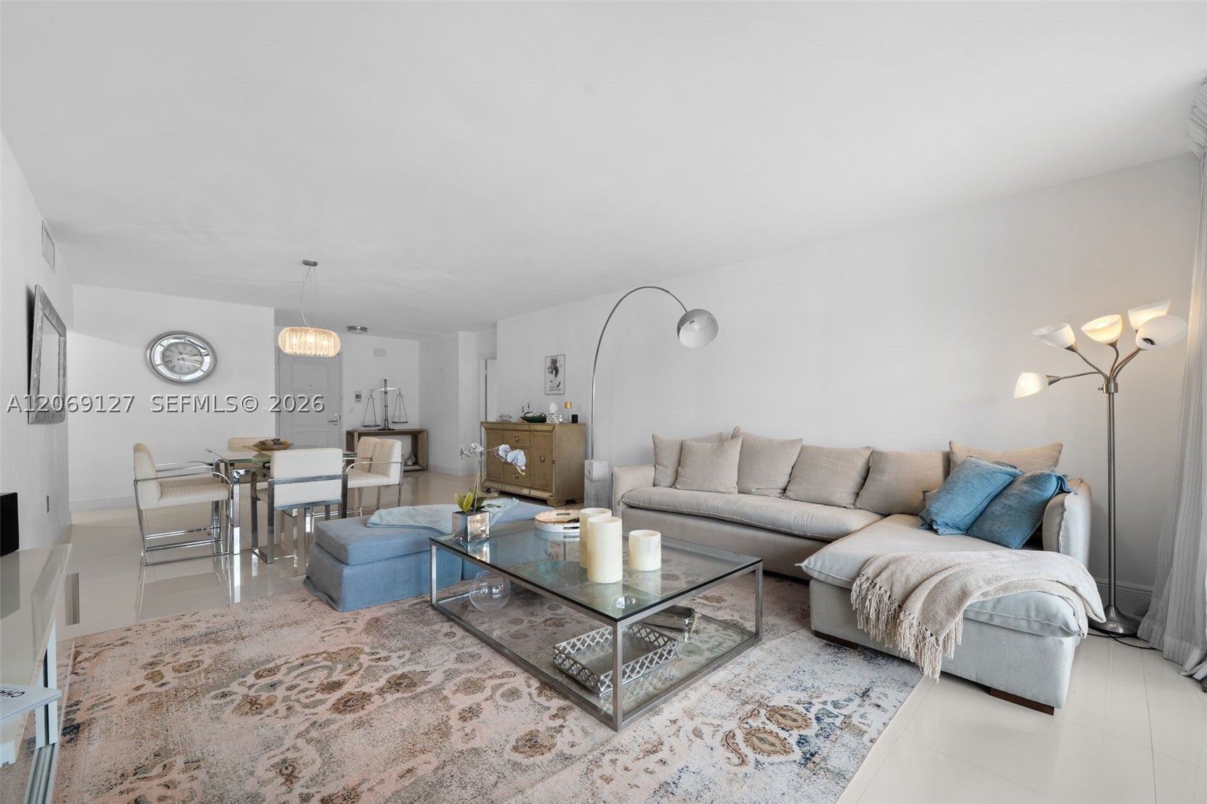 9801 Collins Ave 20V