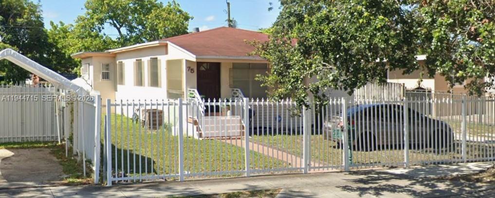 BRADLEY MANOR 1ST ADDN - Residential Lease