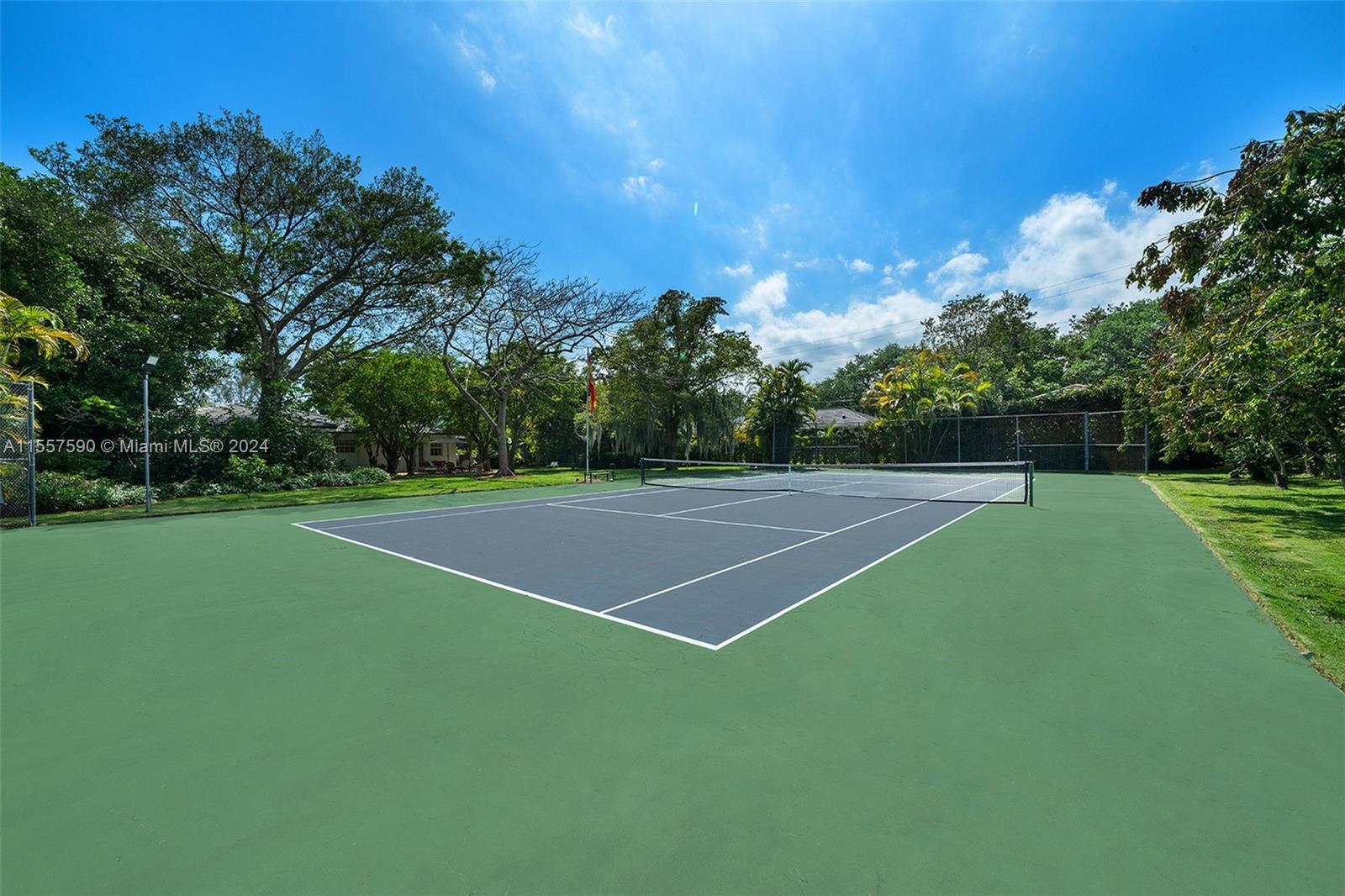 HAMMOCK OAKS HARBOR - Residential