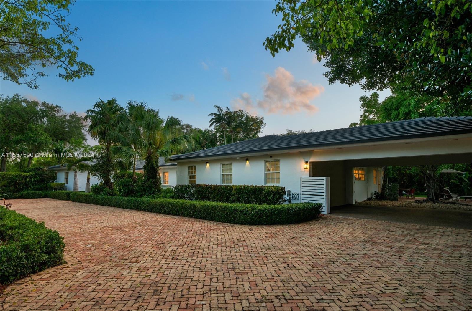 HAMMOCK OAKS HARBOR - Residential