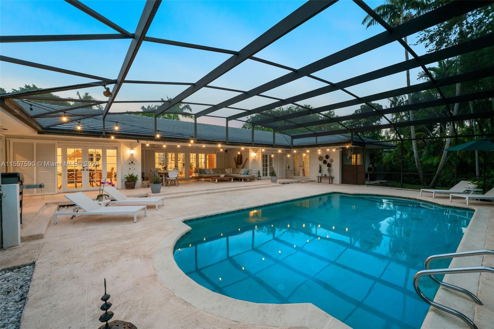 HAMMOCK OAKS HARBOR - Residential