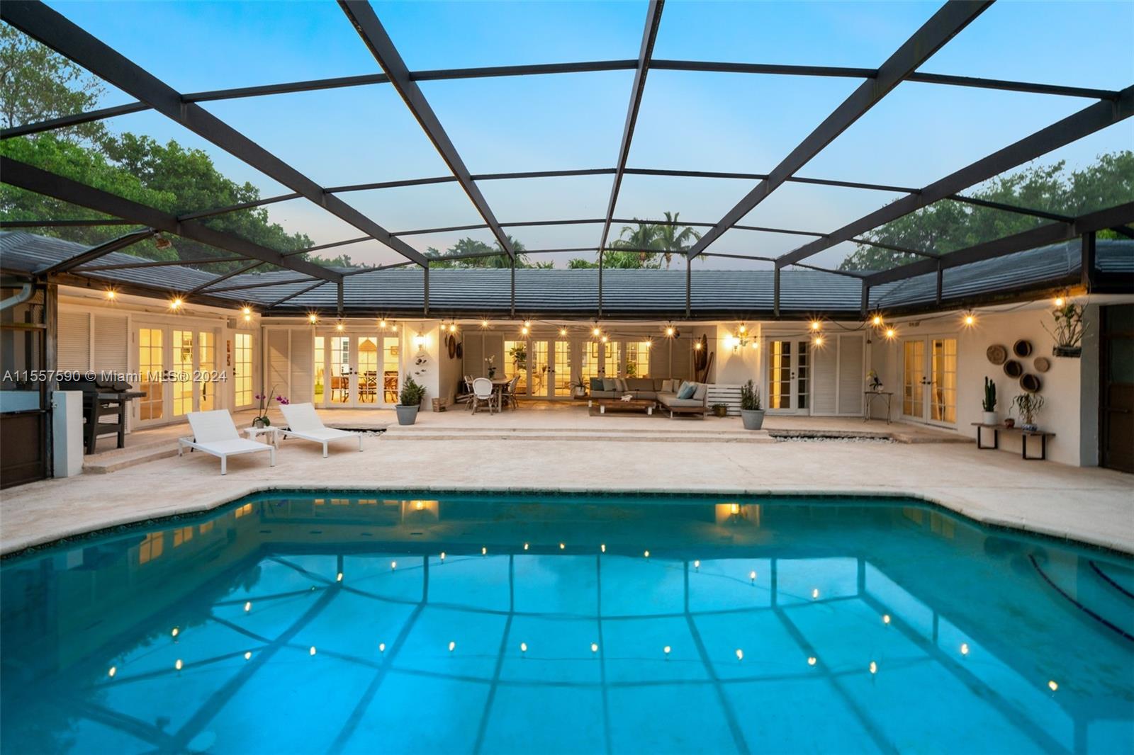 HAMMOCK OAKS HARBOR - Residential