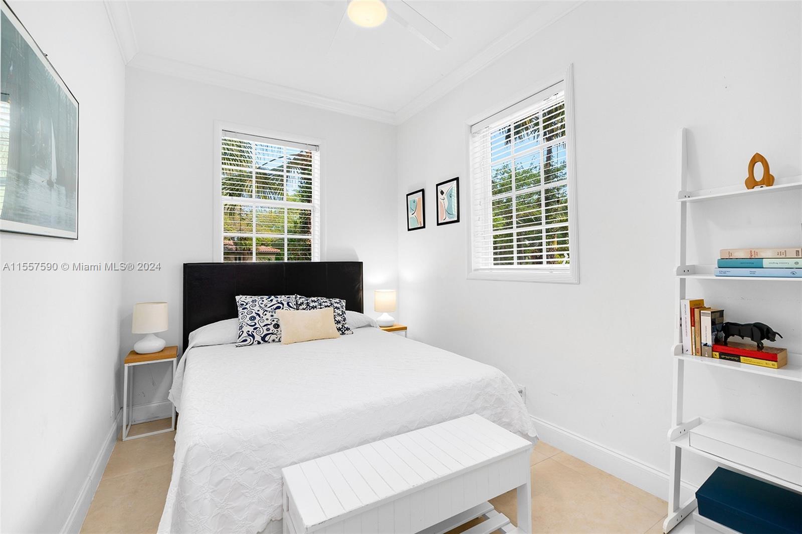 HAMMOCK OAKS HARBOR - Residential