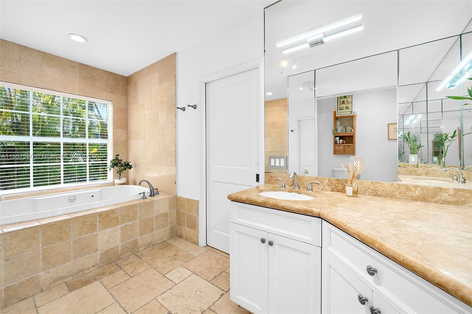 HAMMOCK OAKS HARBOR - Residential