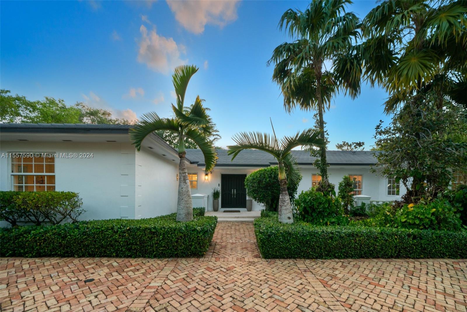 HAMMOCK OAKS HARBOR - Residential