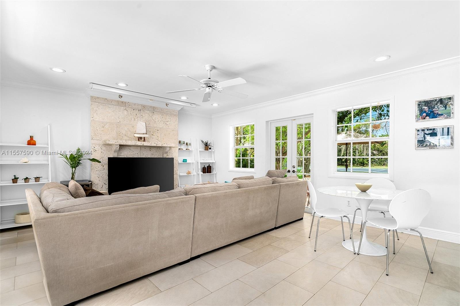 HAMMOCK OAKS HARBOR - Residential