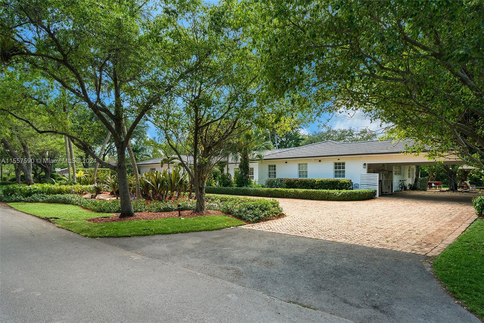 HAMMOCK OAKS HARBOR - Residential