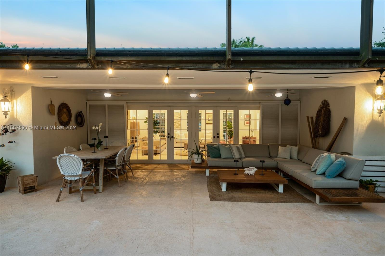 HAMMOCK OAKS HARBOR - Residential