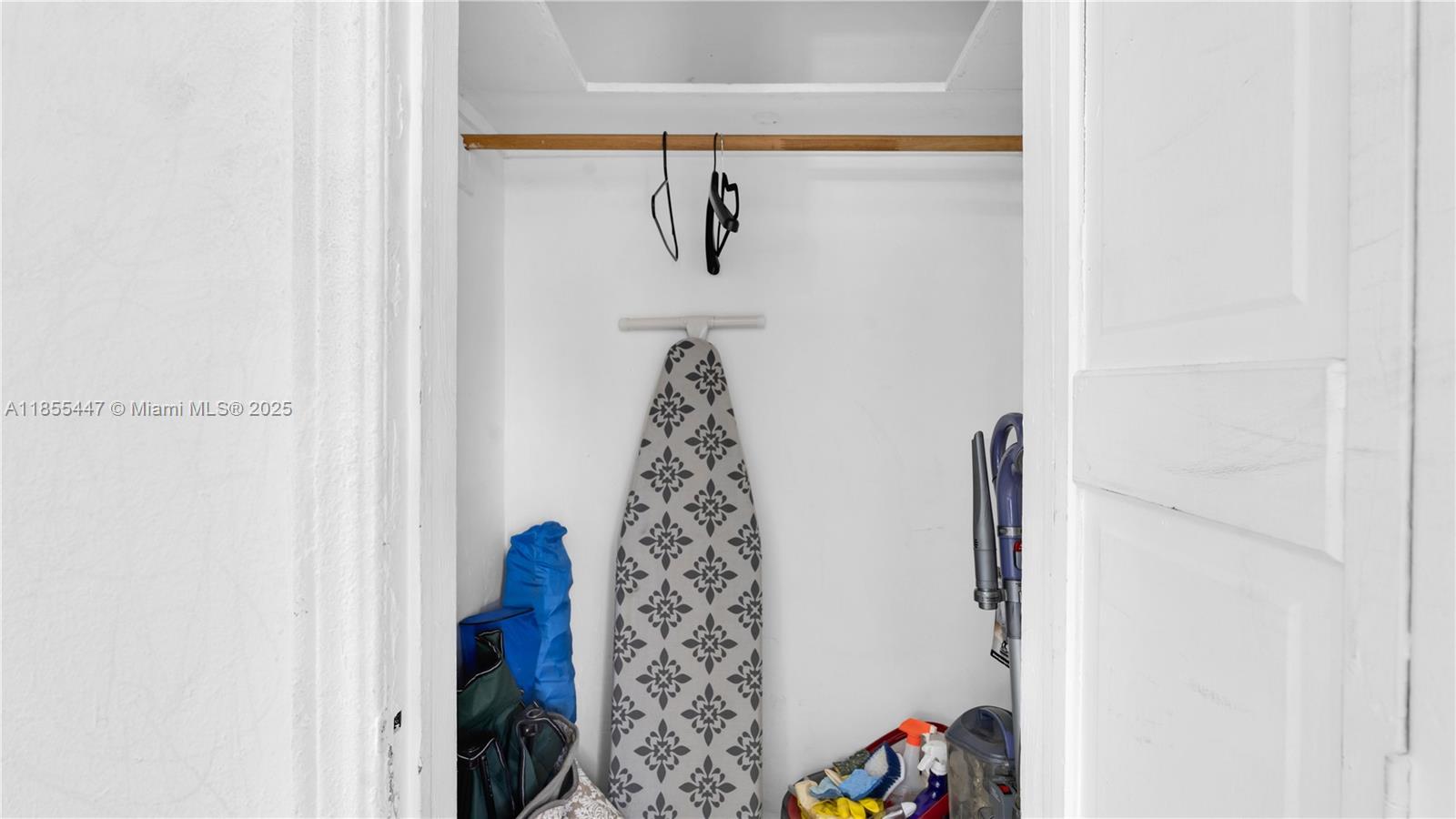 FLORAL PK 1ST AMD - Residential Income