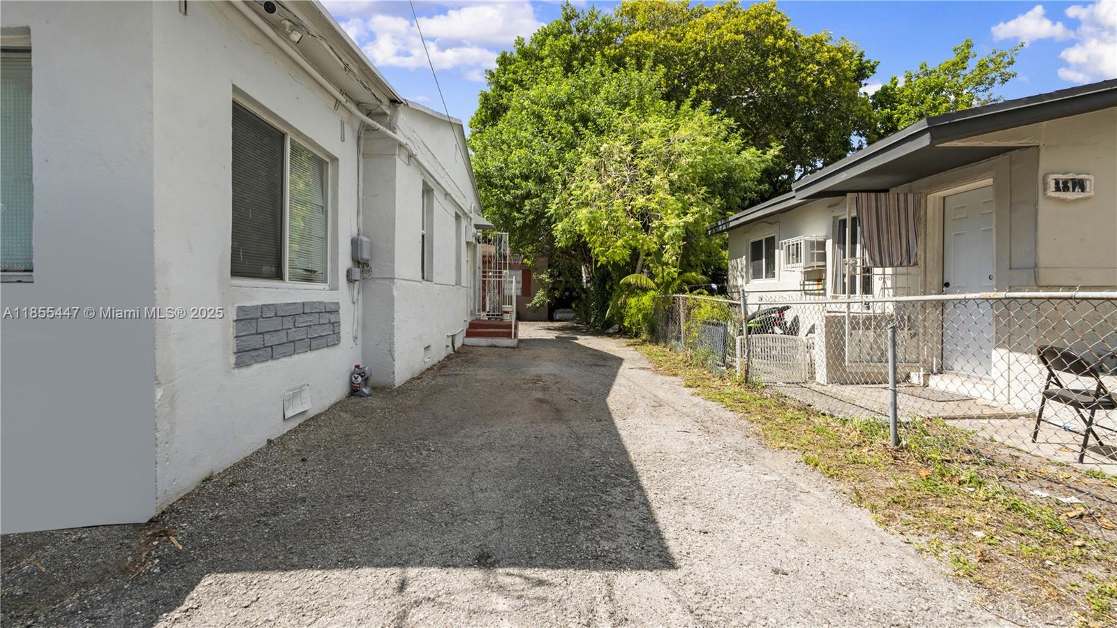 FLORAL PK 1ST AMD - Residential Income