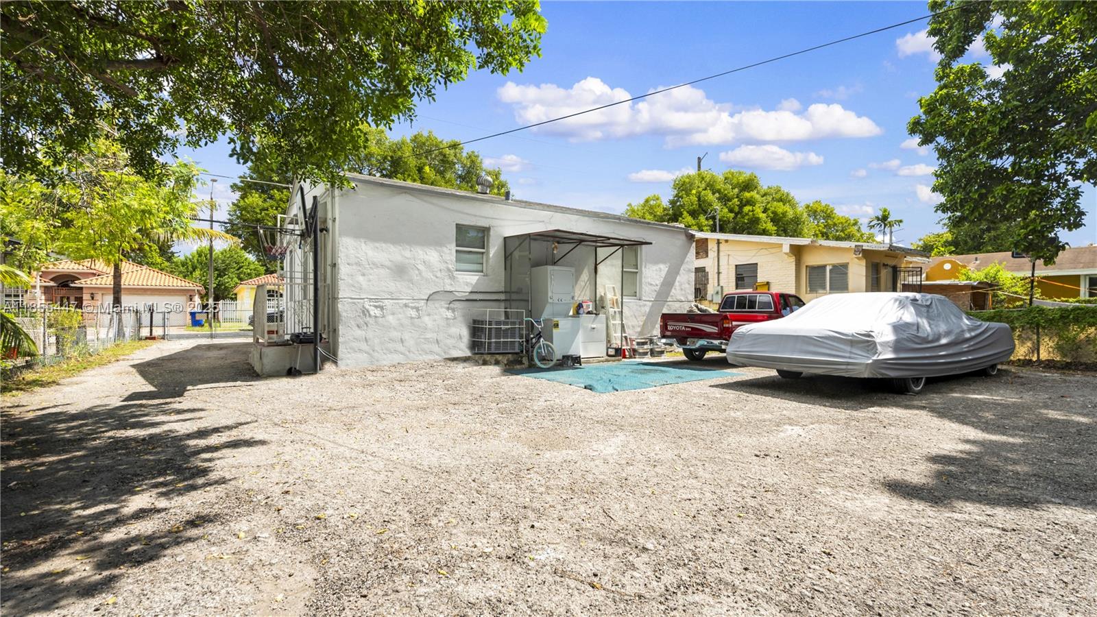 FLORAL PK 1ST AMD - Residential Income