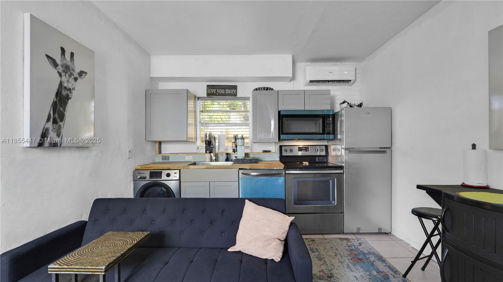 FLORAL PK 1ST AMD - Residential Income