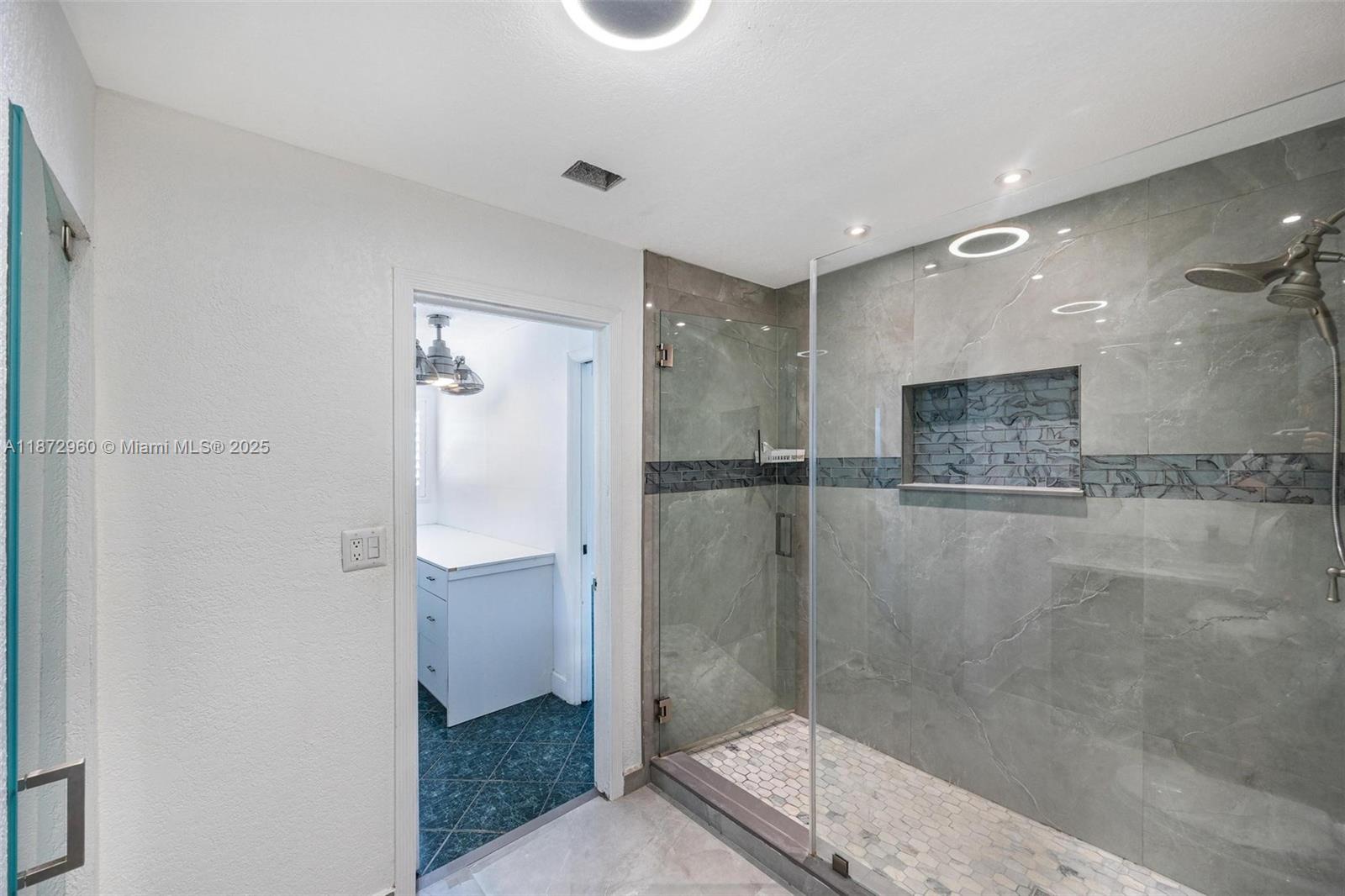 SO MIAMI HEIGHTS THIRD AD - Residential