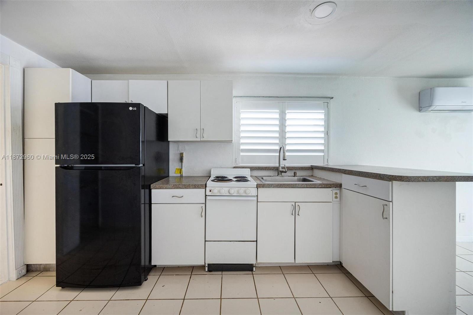 SO MIAMI HEIGHTS THIRD AD - Residential