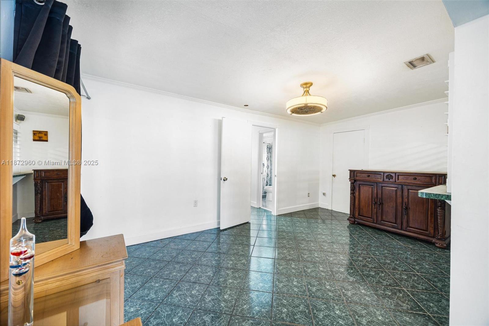 SO MIAMI HEIGHTS THIRD AD - Residential