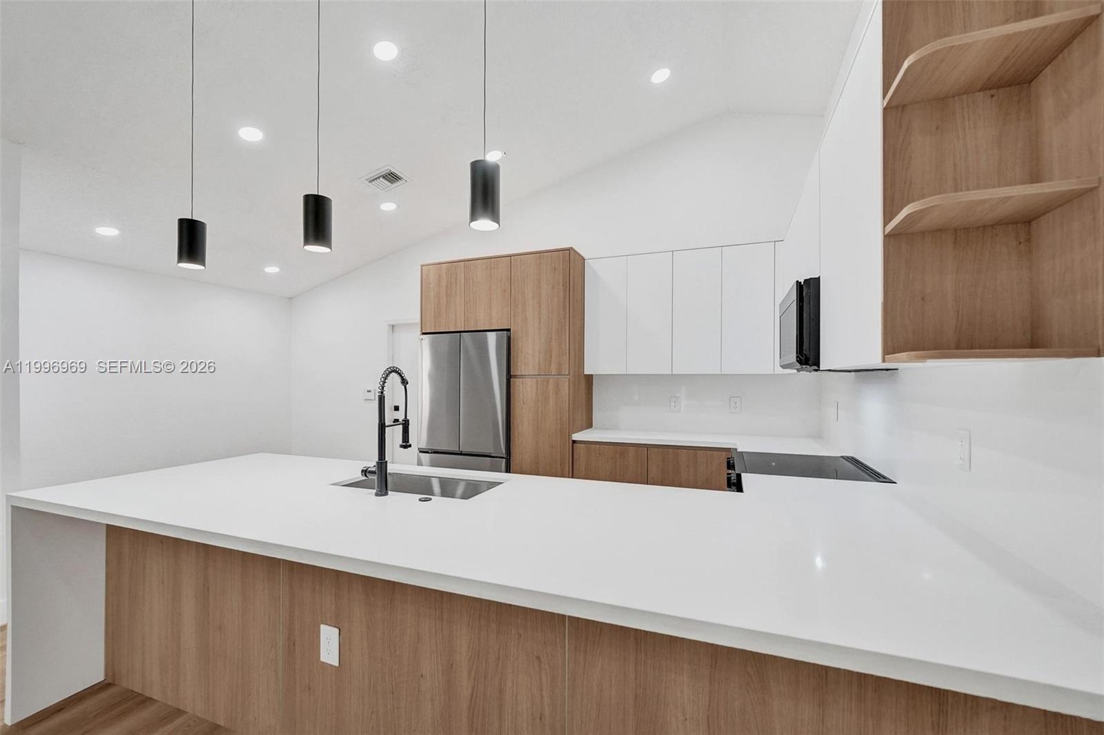 SUNSET COVE - Residential