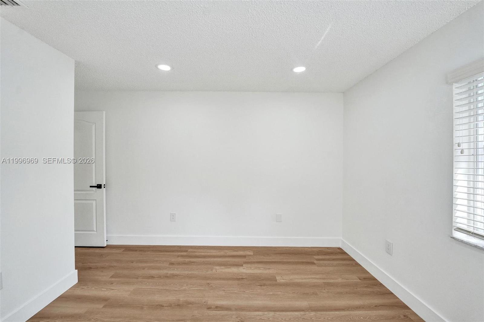 SUNSET COVE - Residential