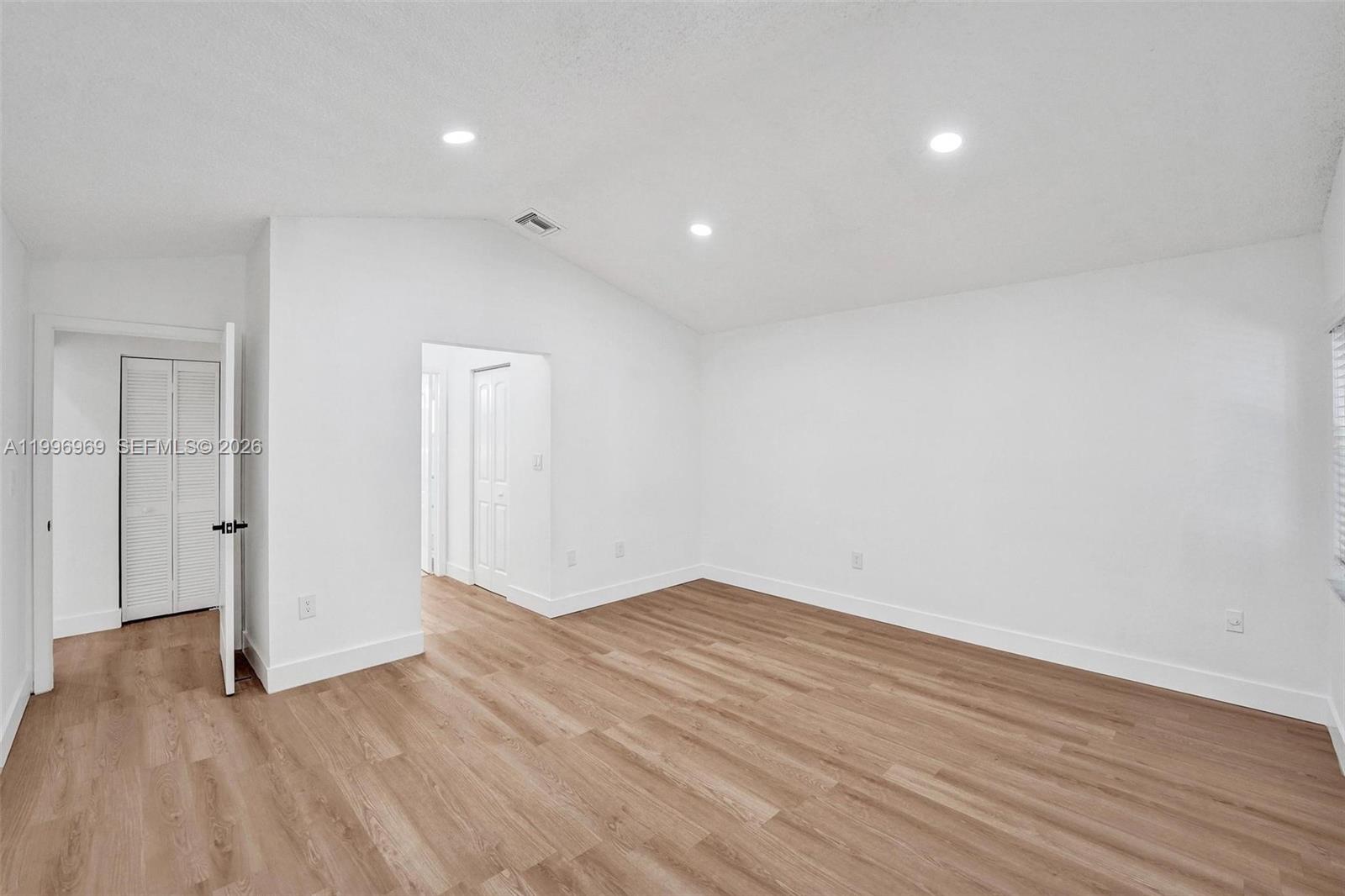 SUNSET COVE - Residential