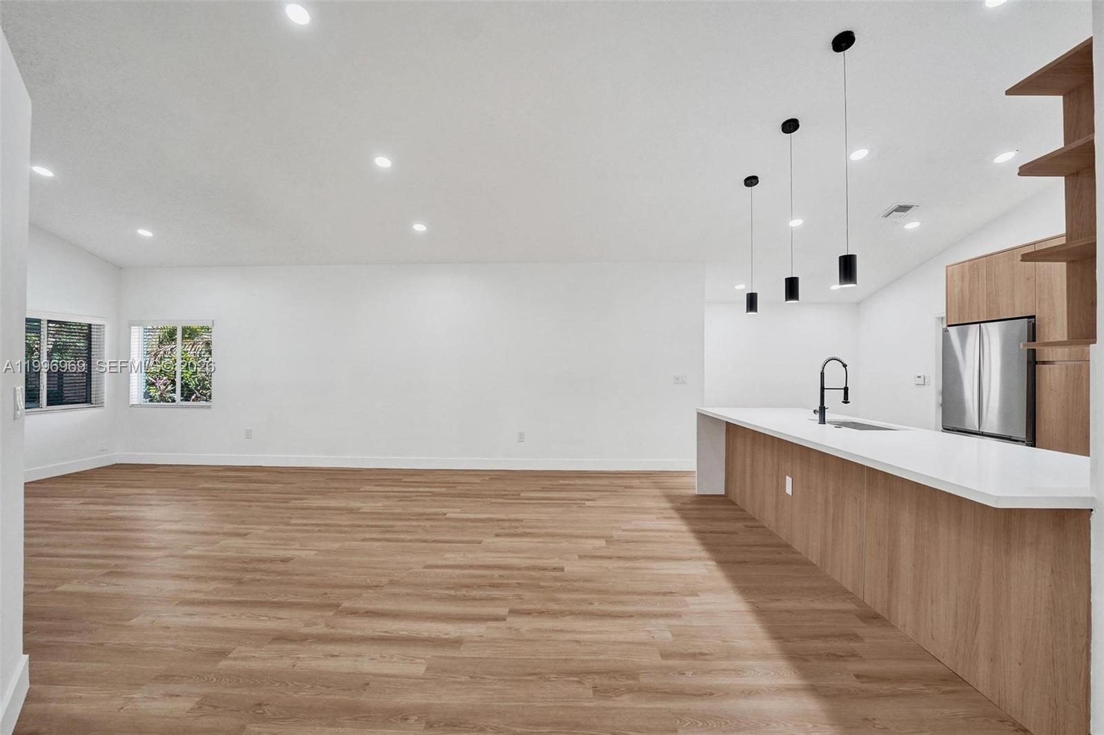 SUNSET COVE - Residential