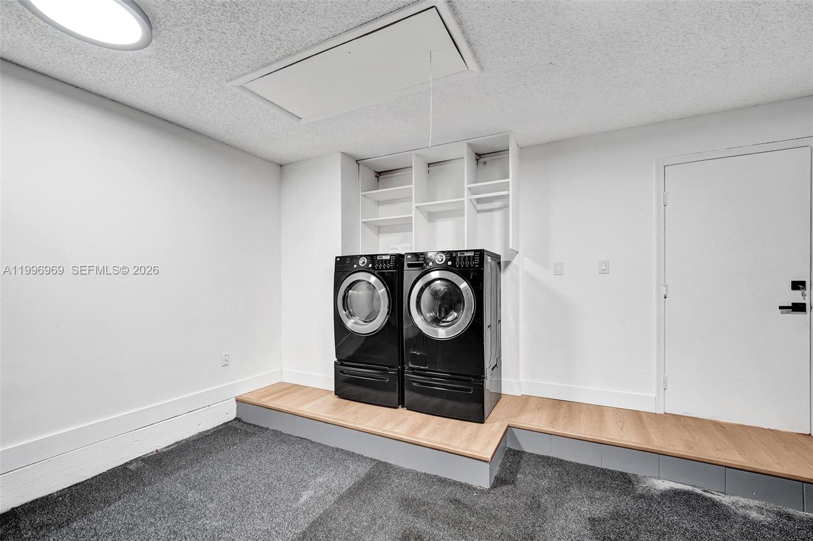 SUNSET COVE - Residential