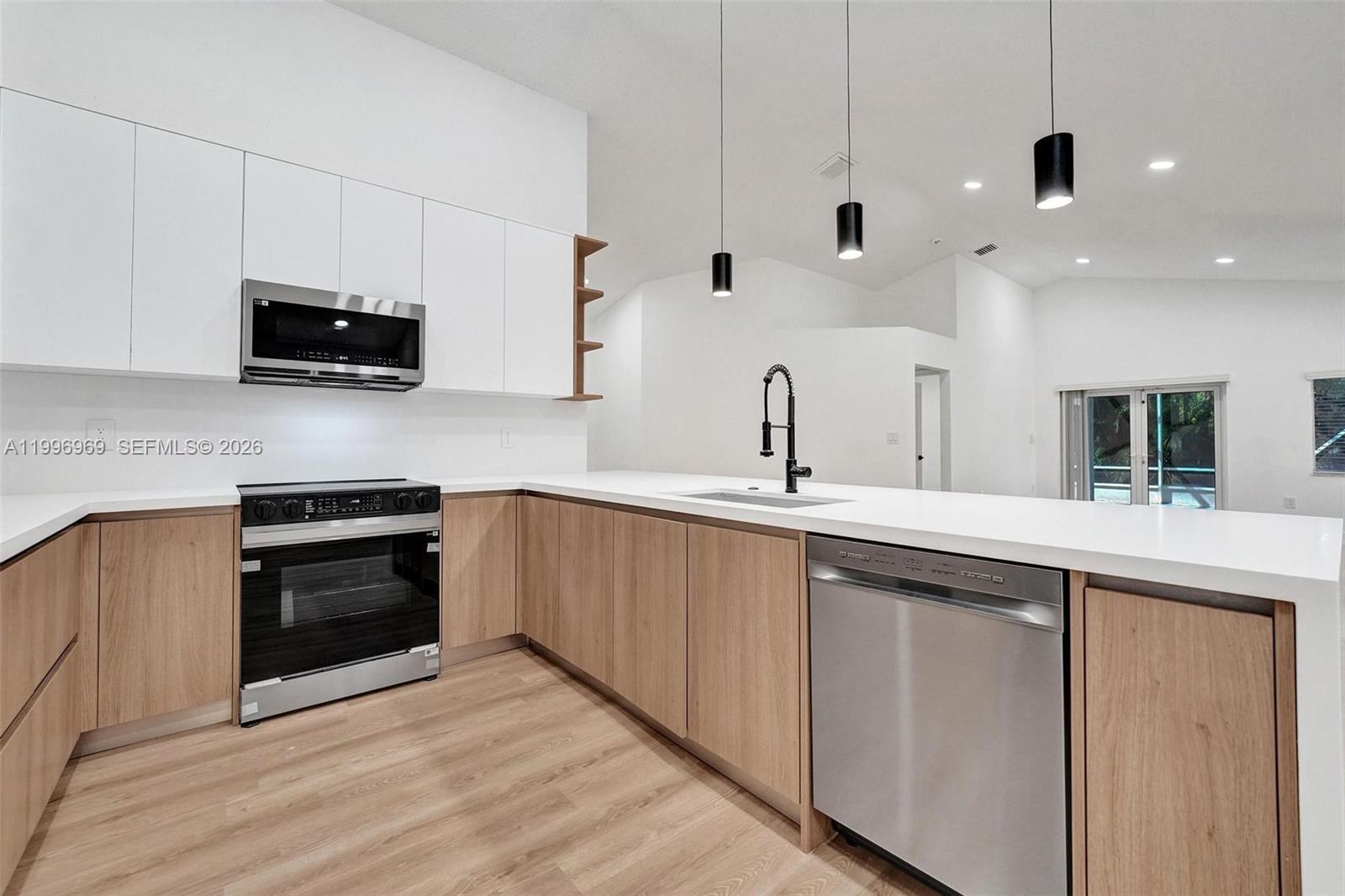 SUNSET COVE - Residential