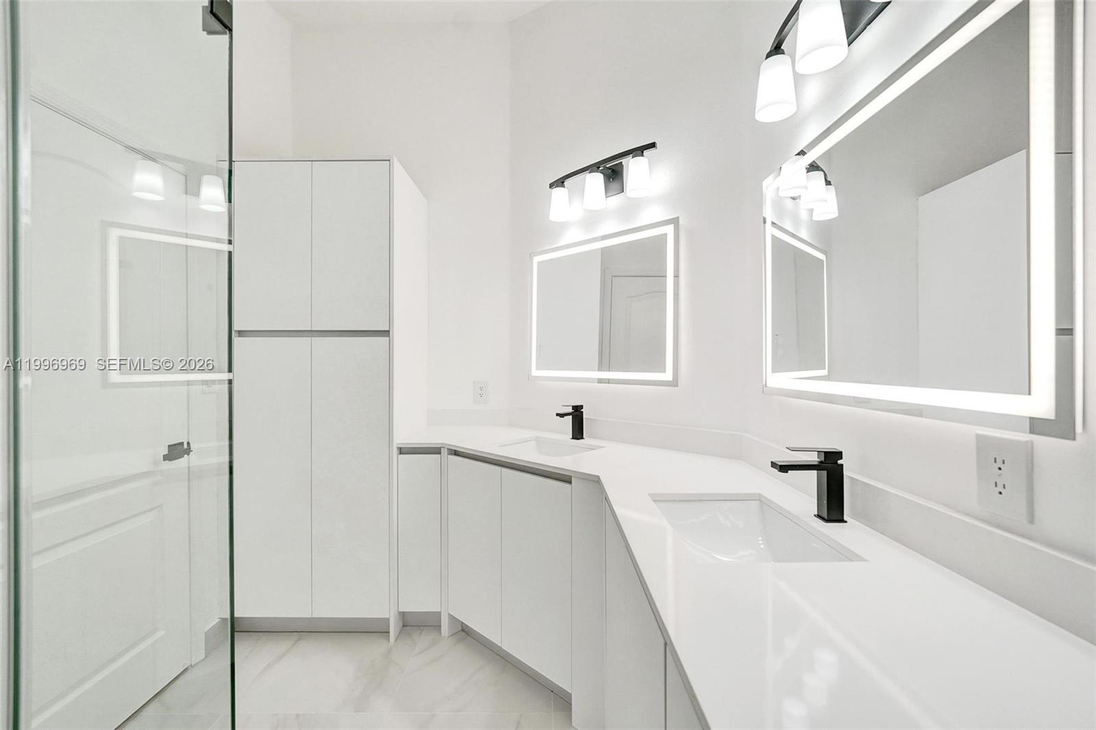 SUNSET COVE - Residential