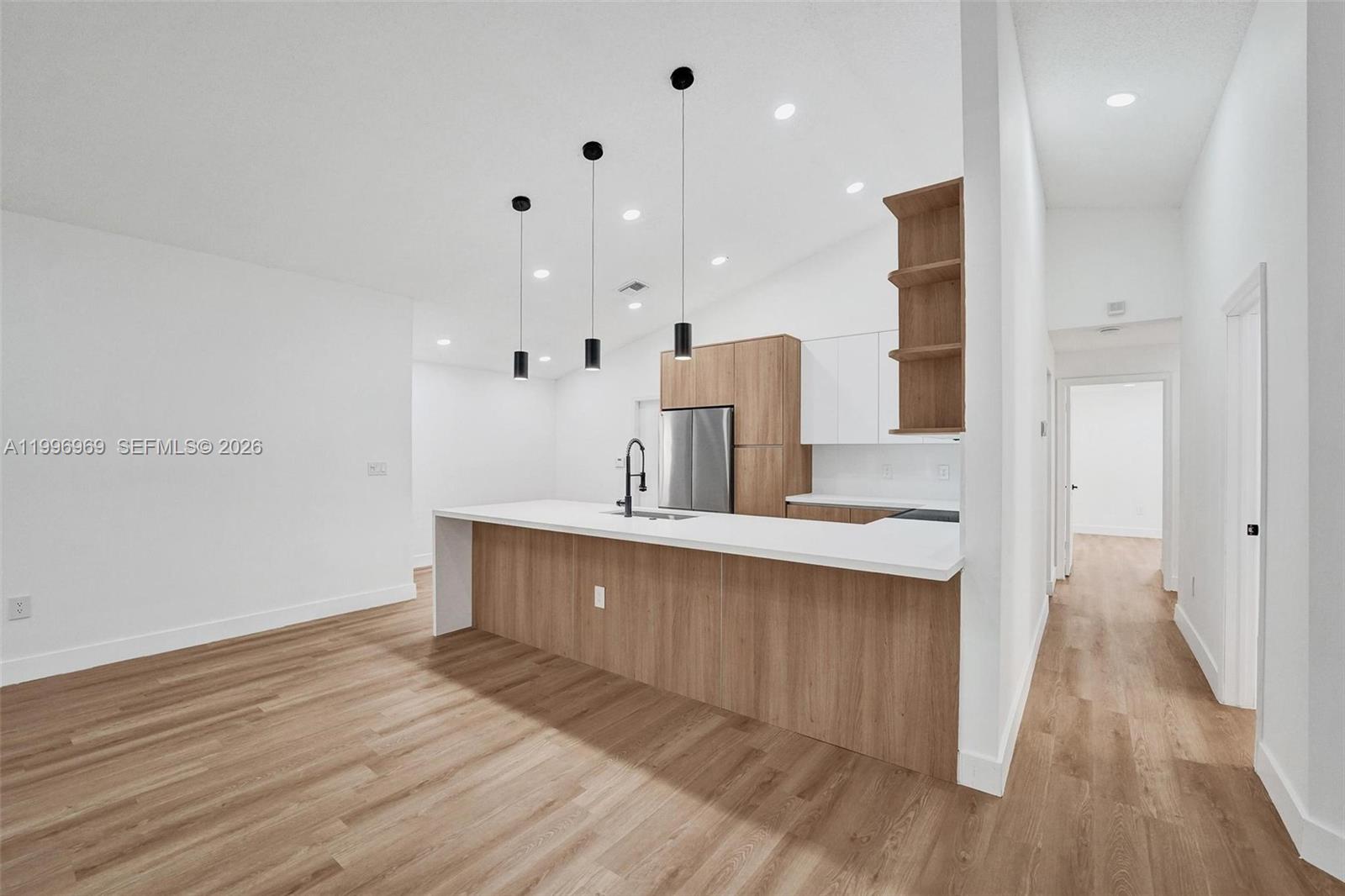 SUNSET COVE - Residential