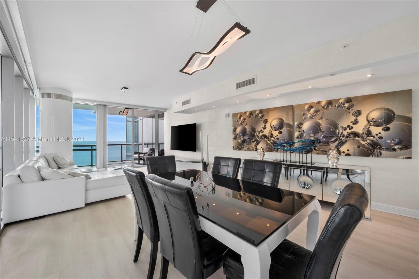 JADE OCEAN CONDO - Residential