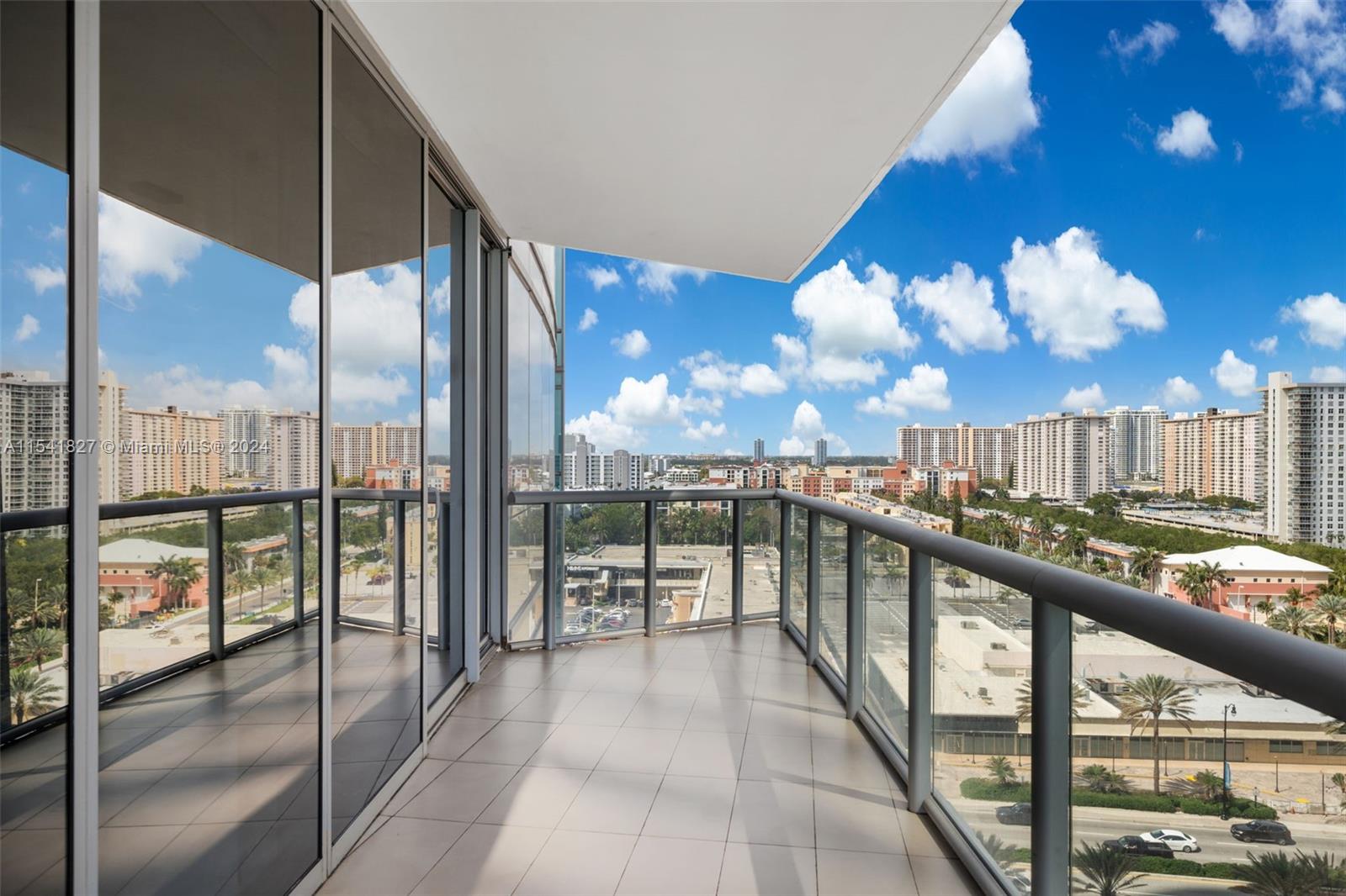 JADE OCEAN CONDO - Residential