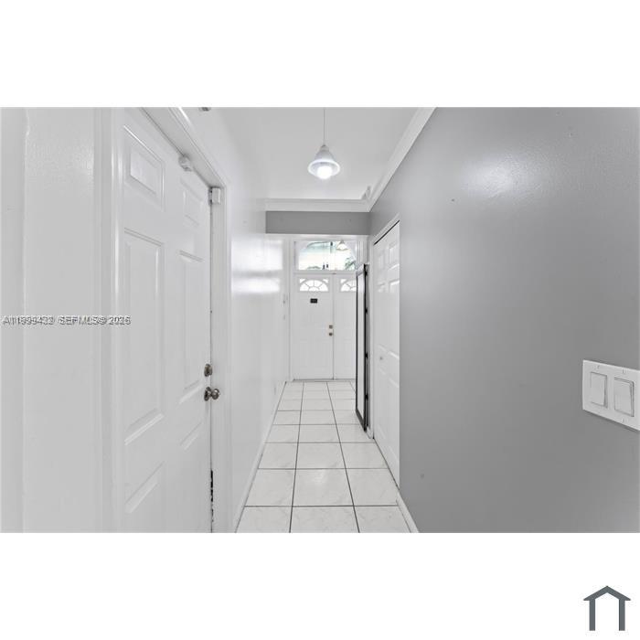 SPRINGS GATEWAY - Residential Lease