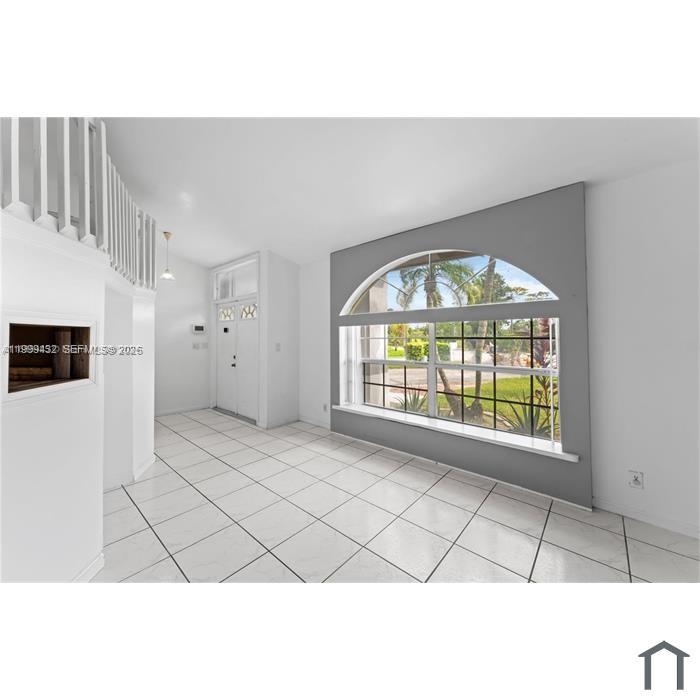 SPRINGS GATEWAY - Residential Lease