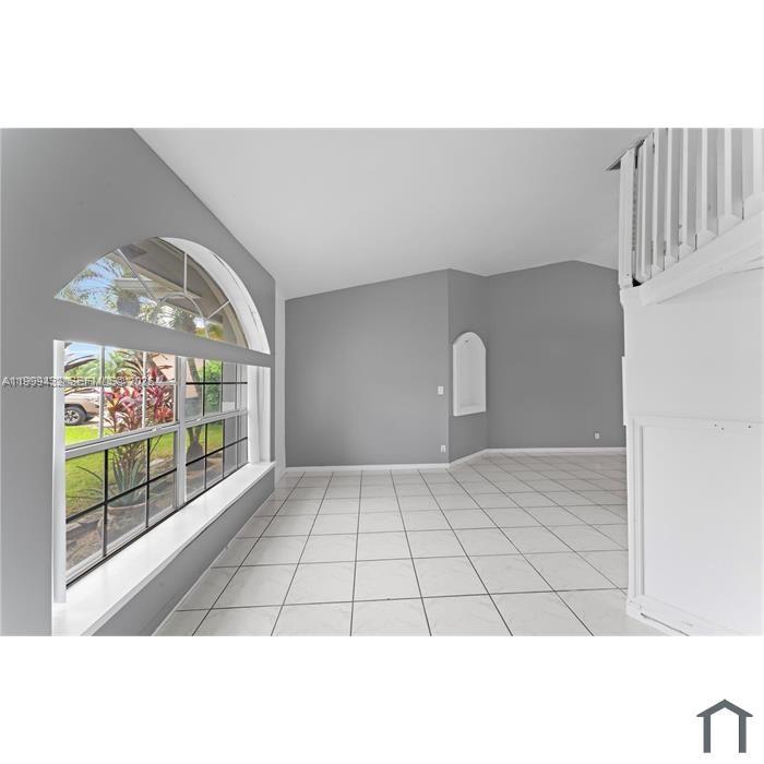 SPRINGS GATEWAY - Residential Lease