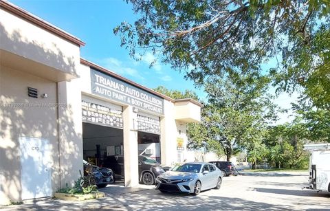 2031 SW 70th Ave, #C-12 Davie FL 33317