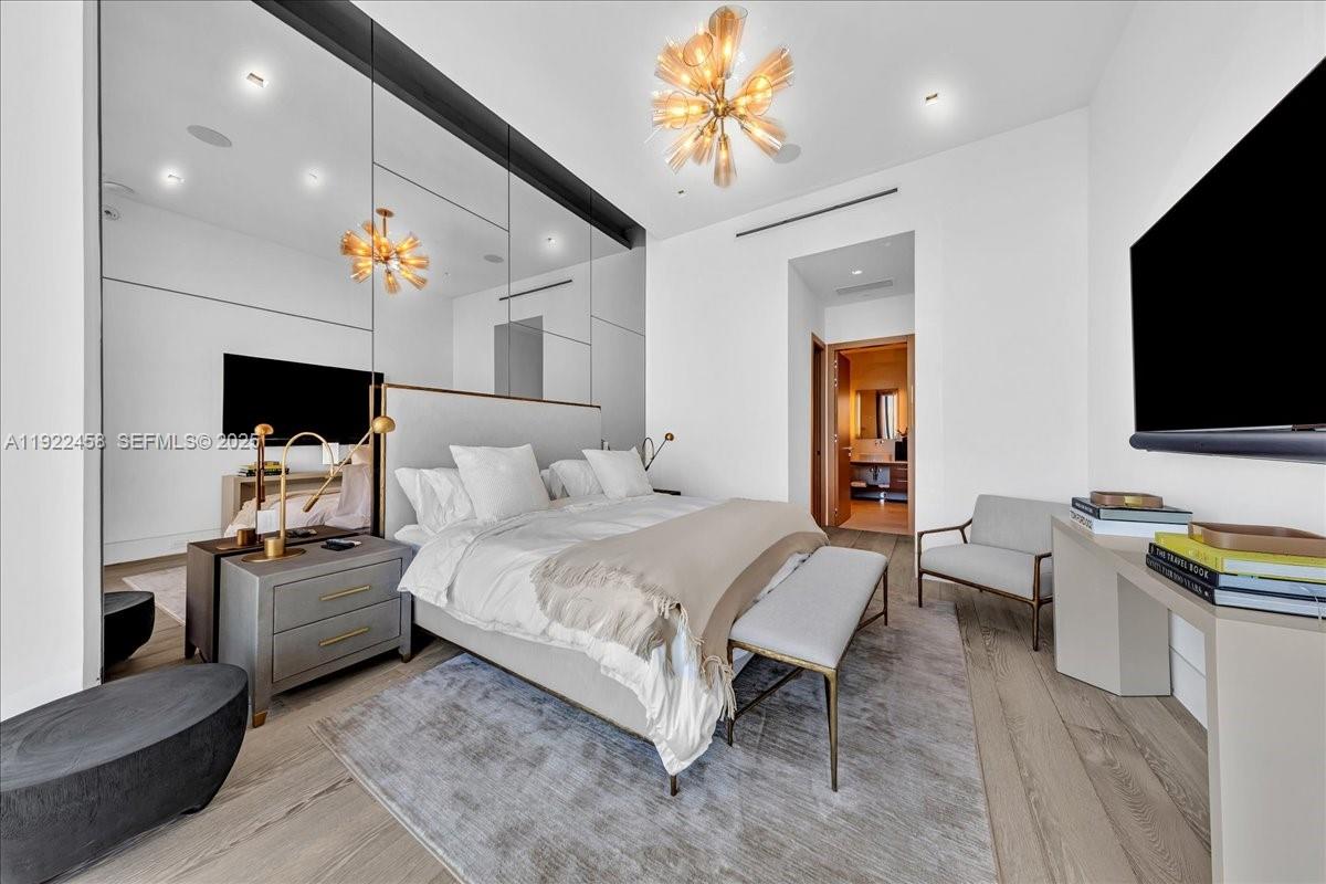 1300 S MIAMI AVENUE CONDO - Residential