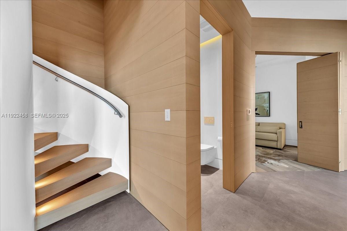 1300 S MIAMI AVENUE CONDO - Residential