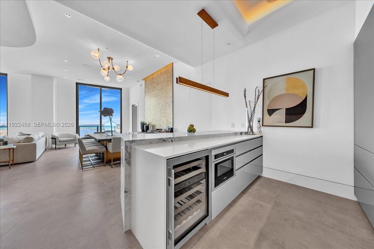 1300 S MIAMI AVENUE CONDO - Residential