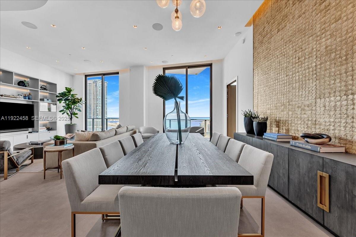 1300 S MIAMI AVENUE CONDO - Residential