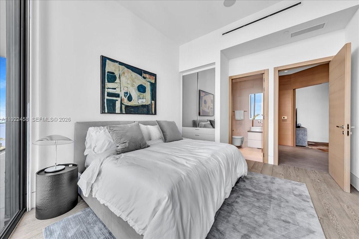 1300 S MIAMI AVENUE CONDO - Residential