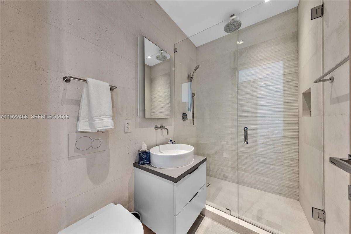 1300 S MIAMI AVENUE CONDO - Residential