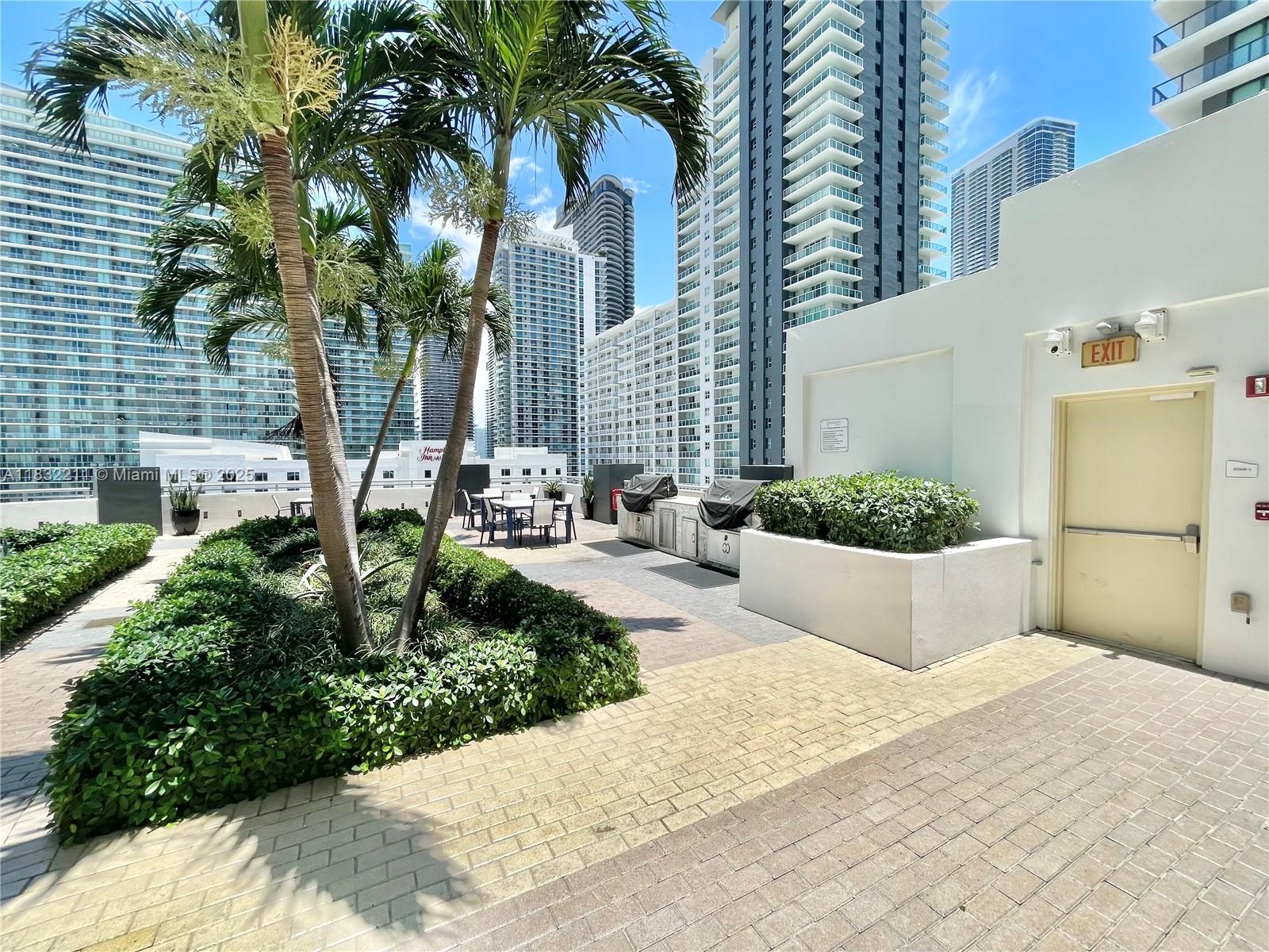 INFINITY AT BRICKELL COND - Residential Lease