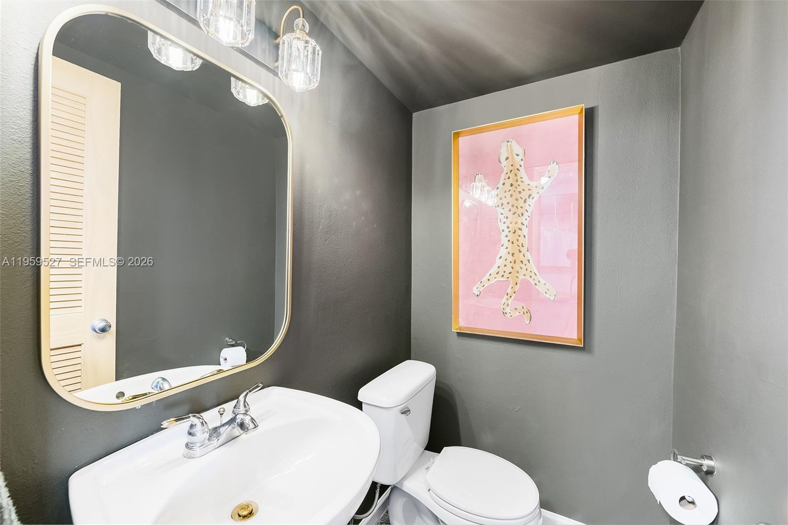 SUNRISE TOWER CONDO - Residential Lease