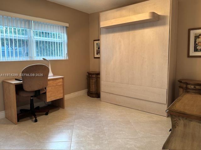 VIOLET GARDENS CONDO - Residential