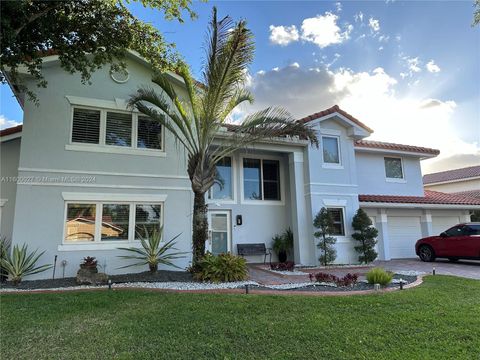 Single Family Residence in Pembroke Pines FL 20230 7th St St.jpg