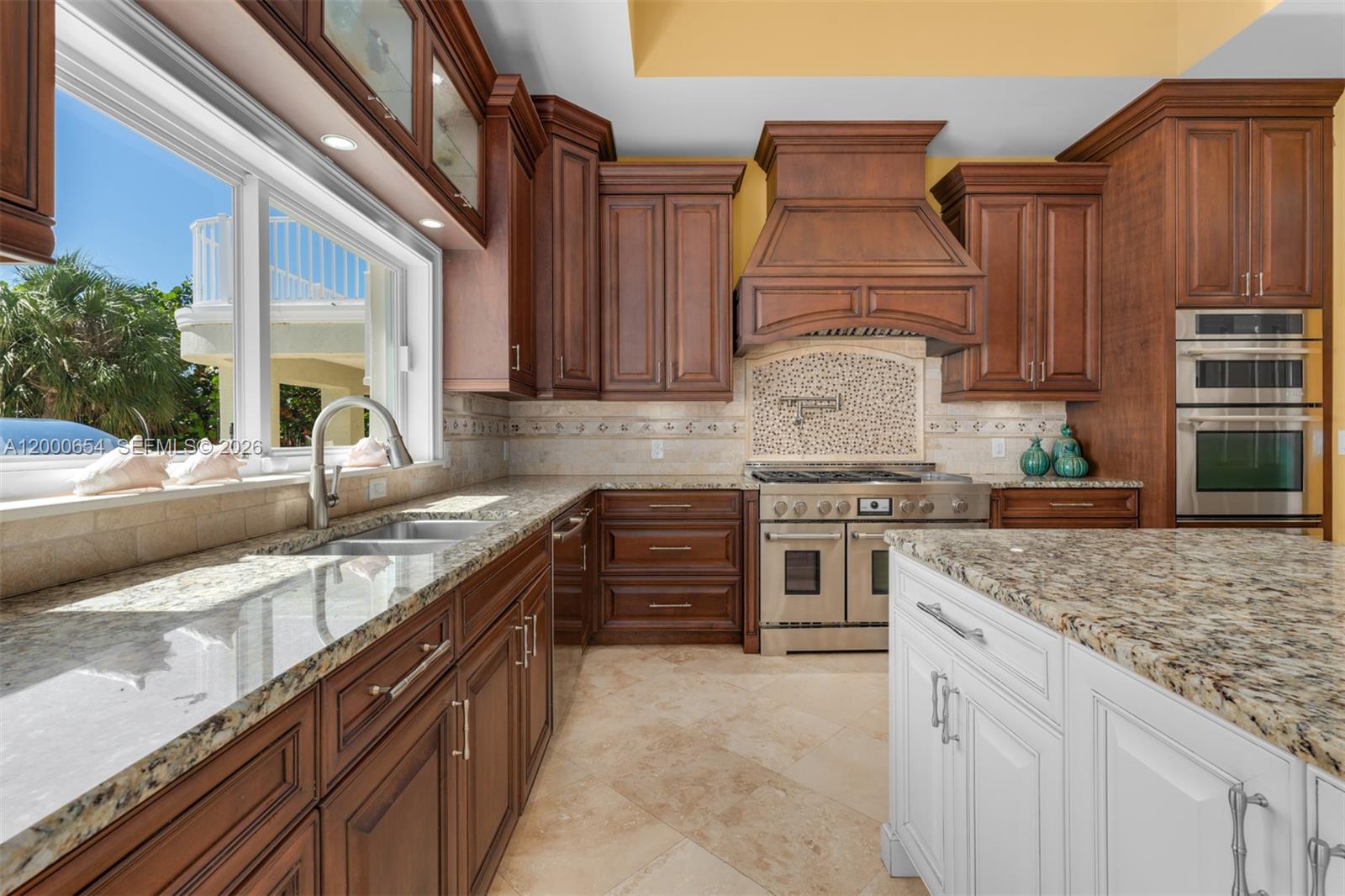 MATE OCEAN BAY SUBD SEC 1 - Residential