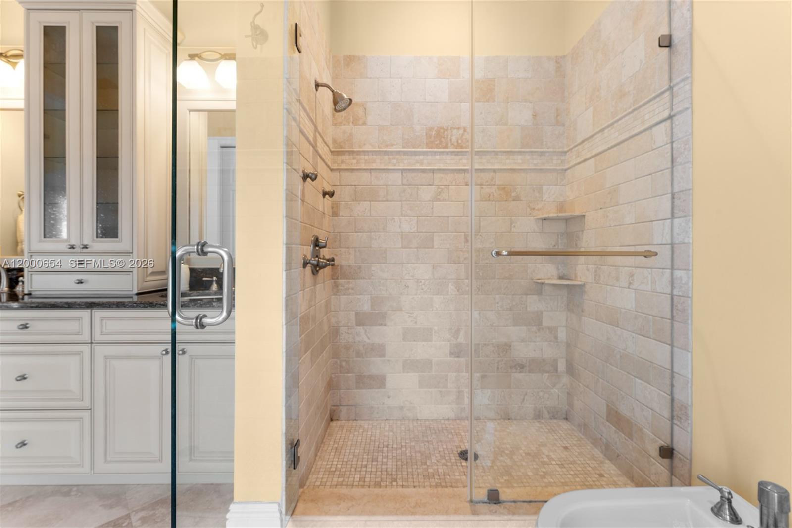 MATE OCEAN BAY SUBD SEC 1 - Residential