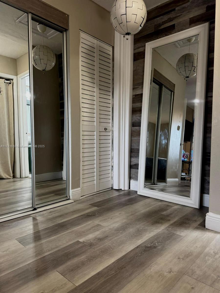 THIRD HORIZONS CONDO - Residential