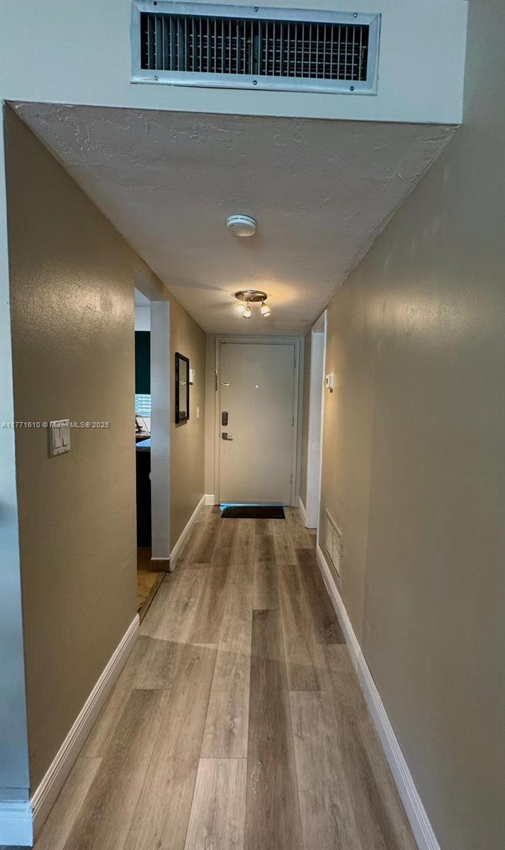 THIRD HORIZONS CONDO - Residential