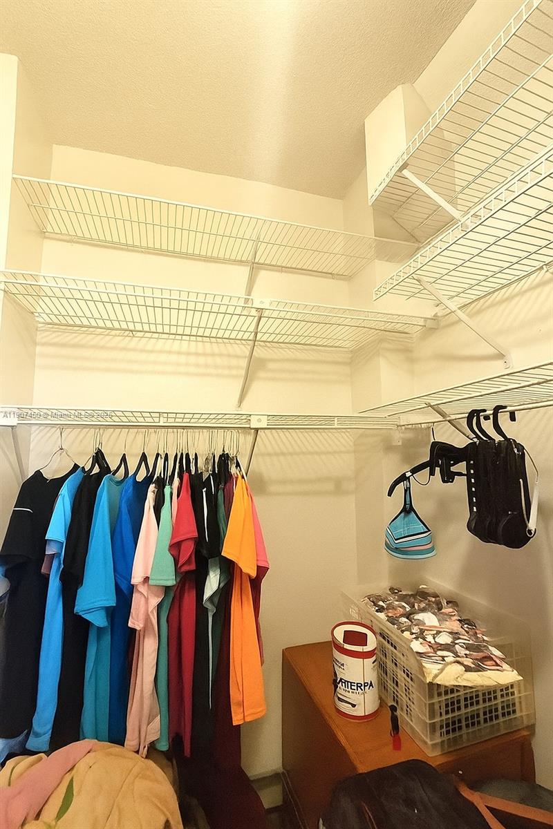 LAKES OF NEWPORT CONDO XI - Residential