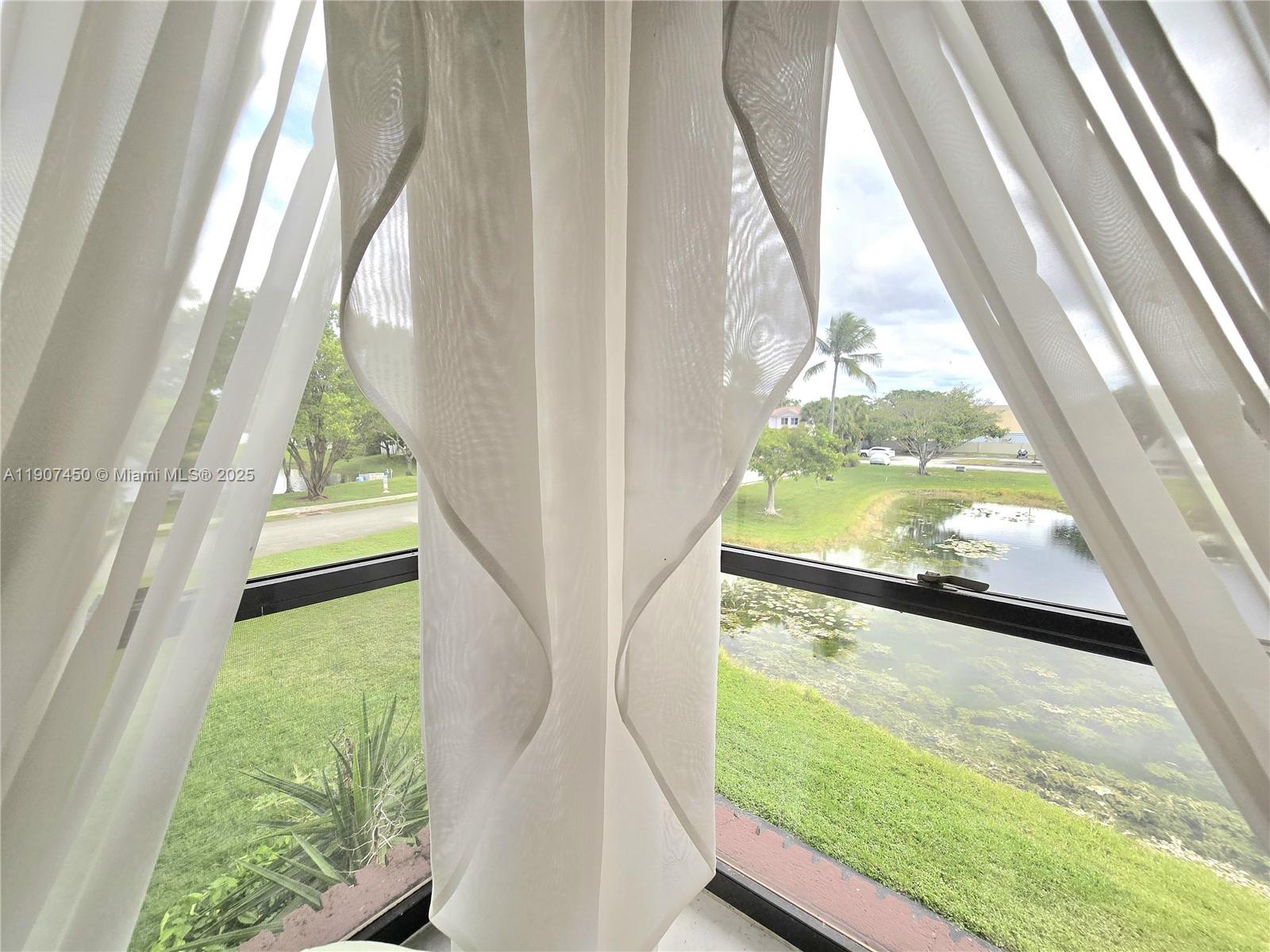 LAKES OF NEWPORT CONDO XI - Residential